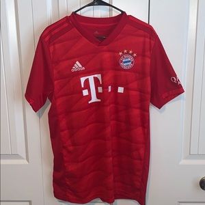 Bayern lewandowski jersey